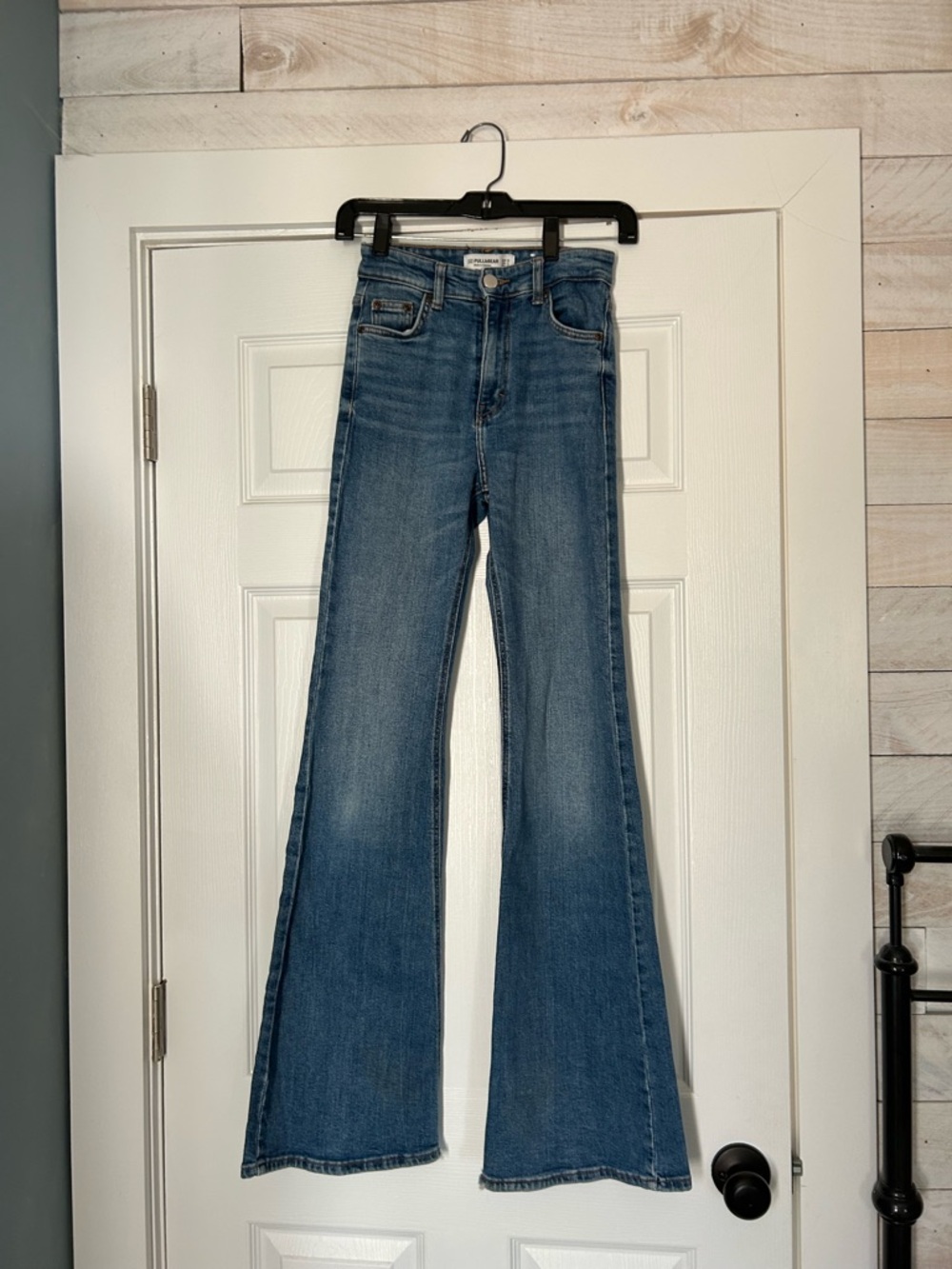 Pull & Bear Women’s Blue Flared Jeans